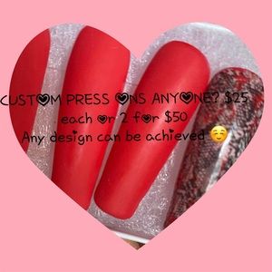 CUSTOM PRESS ON NAILS 🥰